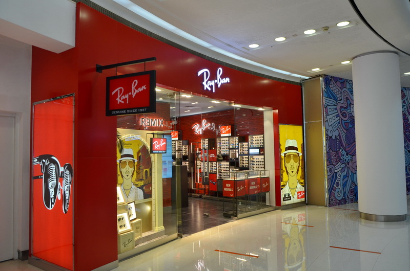 Ray?Ban 宏伊国际广场店——fun88乐天堂 CIS 商用安装系统的经典应用